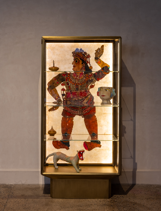 Chhaya Vitrine